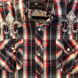 Buckle Pop Icon Short sleeve shirt